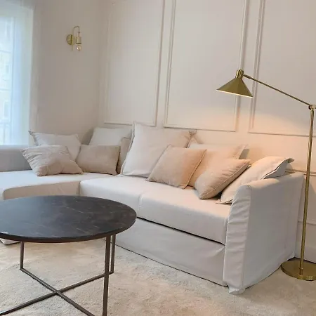 Lujoso Boutique A Estrenar Con Parking Gratis Gijón