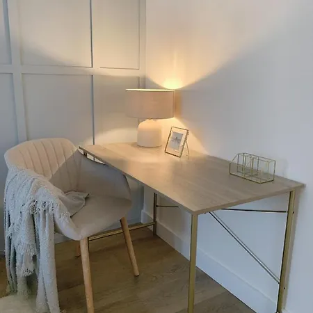 Apartment Lujoso Boutique A Estrenar Con Parking Gratis *