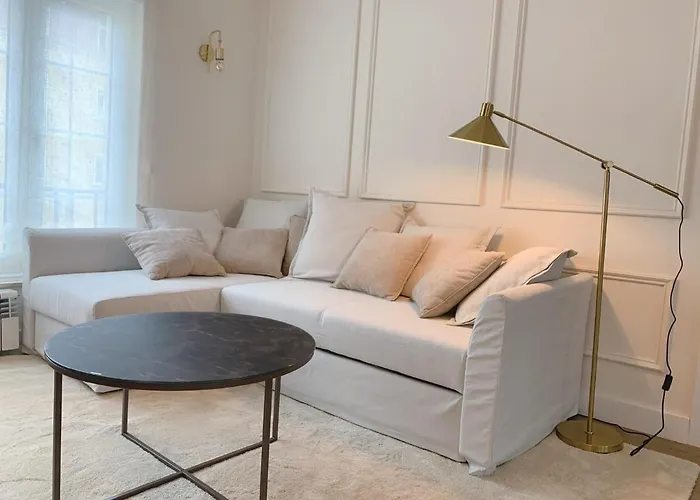 Lujoso Boutique A Estrenar Con Parking Gratis Gijón