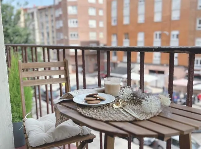 Lujoso Boutique A Estrenar Con Parking Gratis Lägenhet *