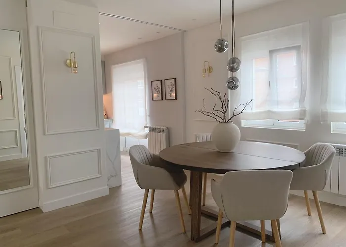 Lujoso Boutique A Estrenar Con Parking Gratis Χιχόν