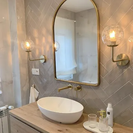 Lujoso Boutique A Estrenar Con Parking Gratis