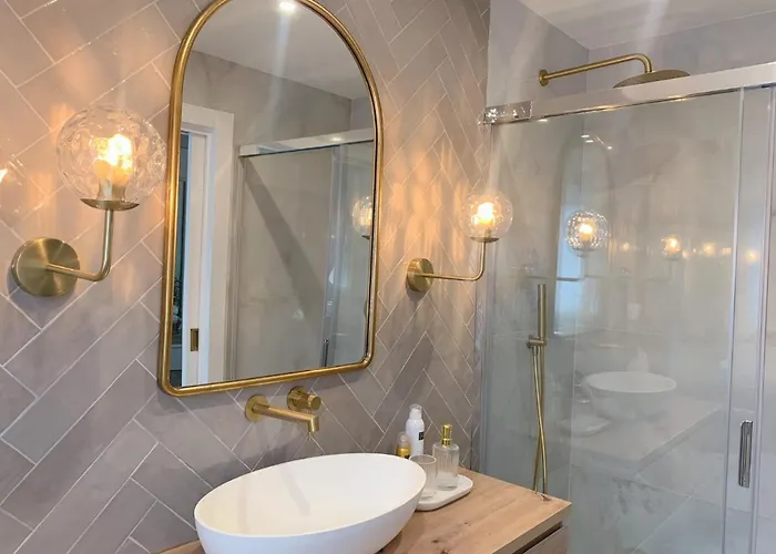 Lujoso Boutique A Estrenar Con Parking Gratis Apartament *